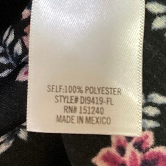 Francesca's Mi Ami Black Floral Faux Wrap V-Neck Ruffle Peplum Blouse Top Sz XS - Picture 5 of 5